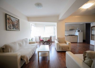 Cazare apartamente 3 camere in regim hotelier Eforie Nord - Tuya Residence 04