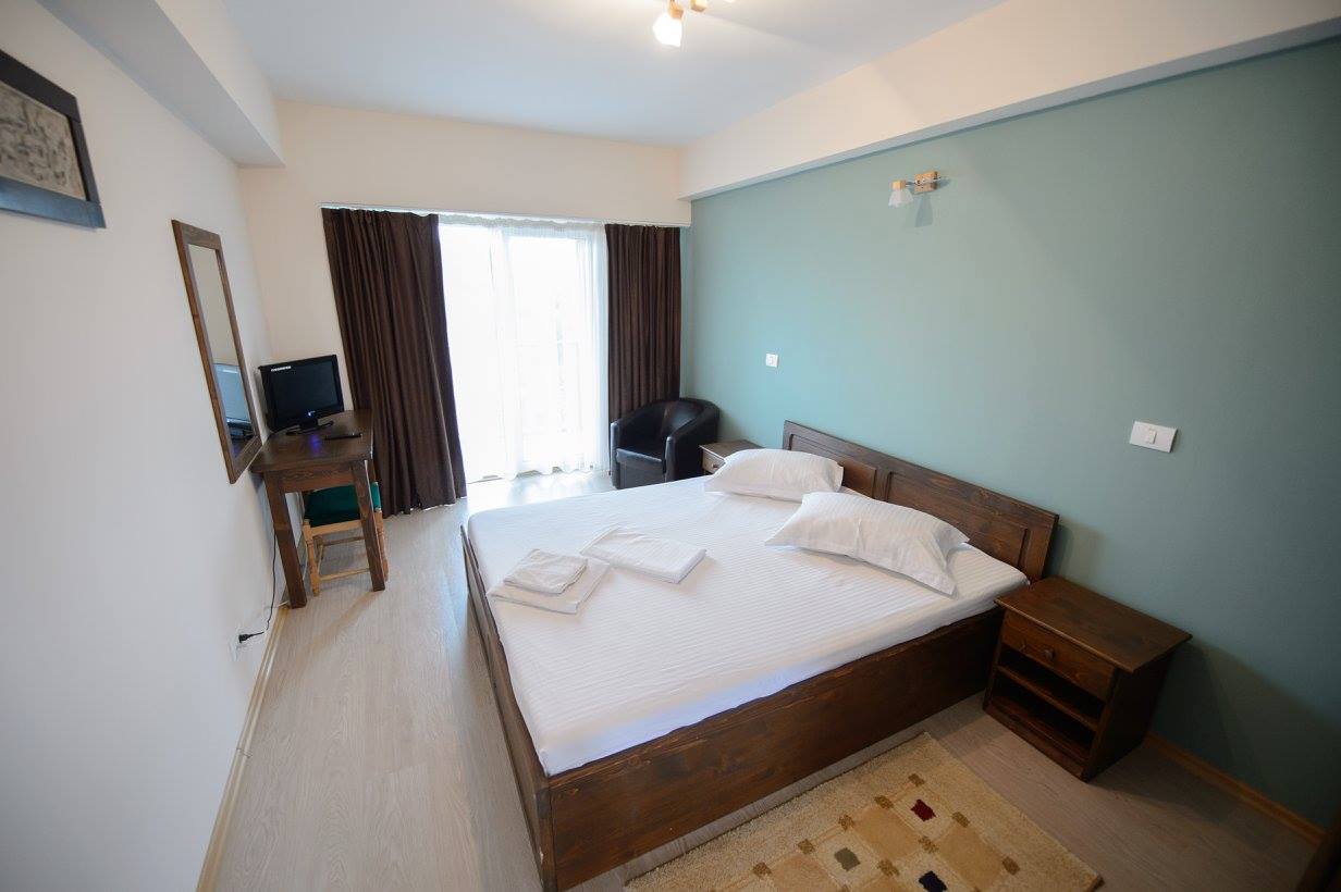 Cazare apartamente 3 camere in regim hotelier Eforie Nord - Tuya Residence 21